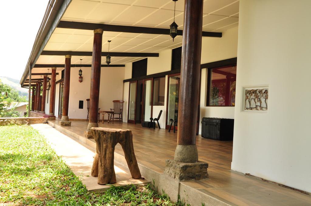 The Buena Vista Kandy Eksteriør bilde