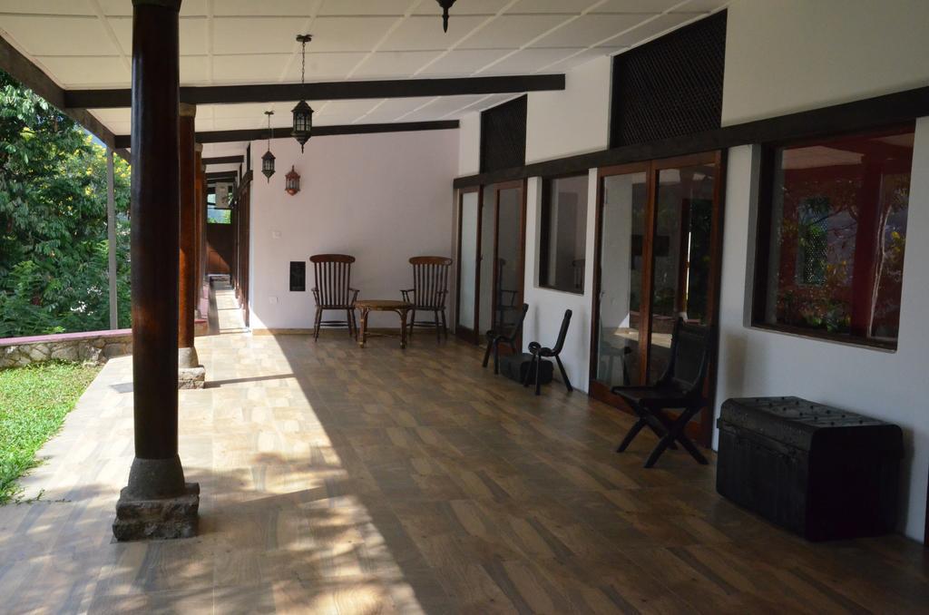 The Buena Vista Kandy Eksteriør bilde